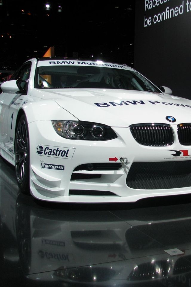 bmw m3-BMW M3 GT2 iPhone Wallpaper