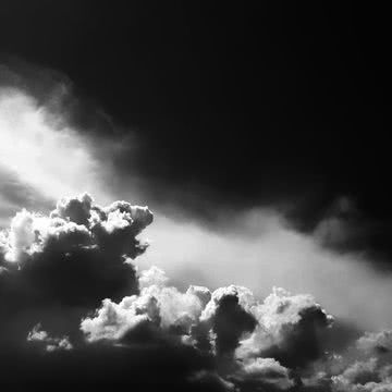 雲 - モノクロ写真