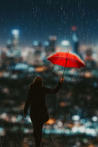 夜の雨と赤い傘