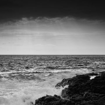 海 | モノクロ写真のiPad壁紙