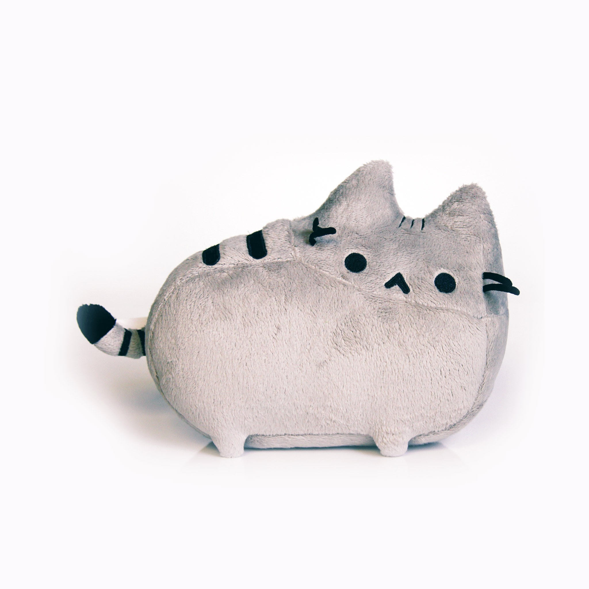 Pusheen ぬいぐるみver かわいい猫のキャラクター Ipad タブレット壁紙ギャラリー