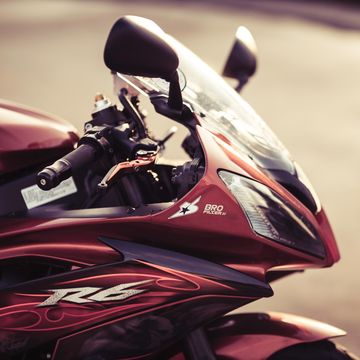 ヤマハ・YZF-R6 | バイク