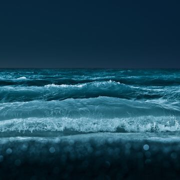 夜の海