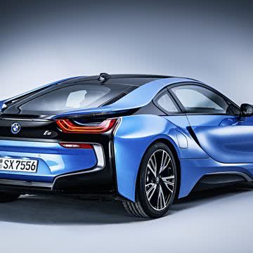 BMW i8