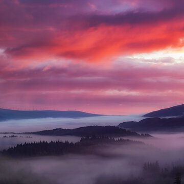 山の夕焼け