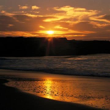 夕暮れの海