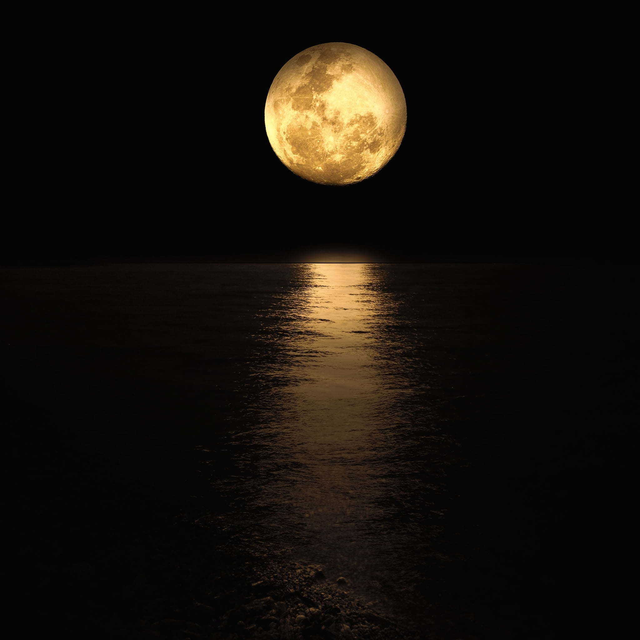 海平面上的月亮图片桌面壁纸 -桌面天下（Desktx.com）