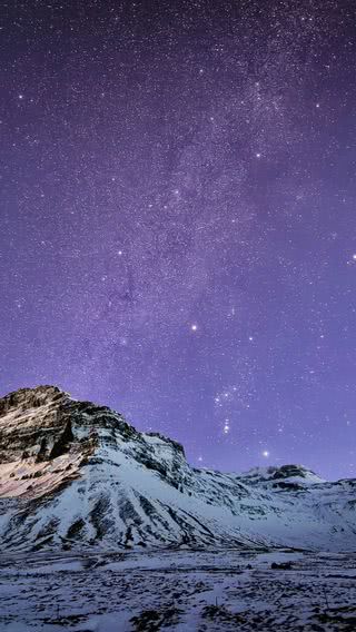 雪山の星空