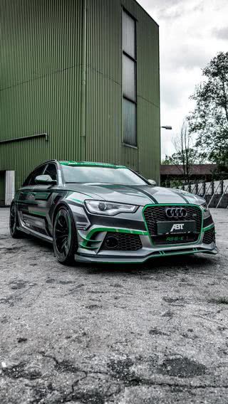 アウディ RS6