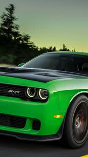 Dodge Challenger | アメ車のiPhone壁紙