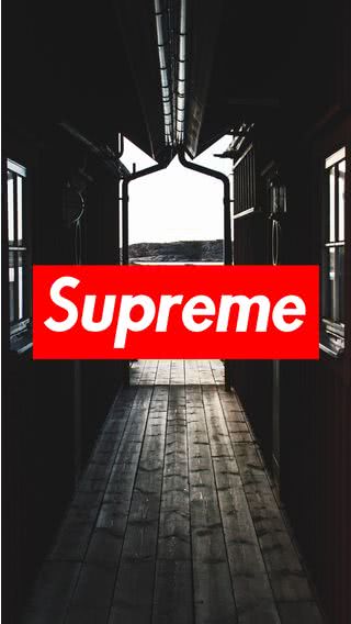 Supreme シュプリーム