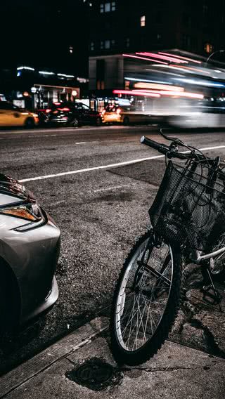 夜景 - 自転車、車