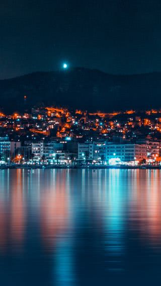 海辺の夜景