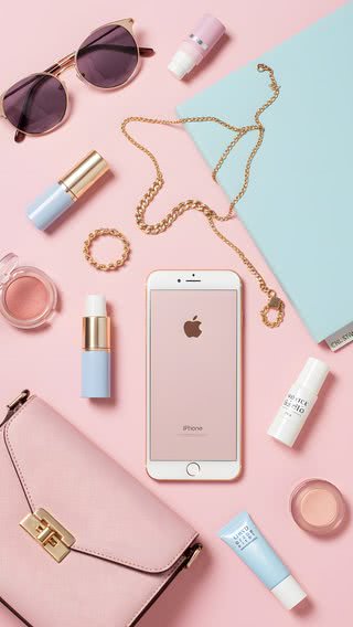 大人可愛いシンプルライフ|サングラスのiPhone壁紙