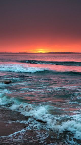 夕暮れの海