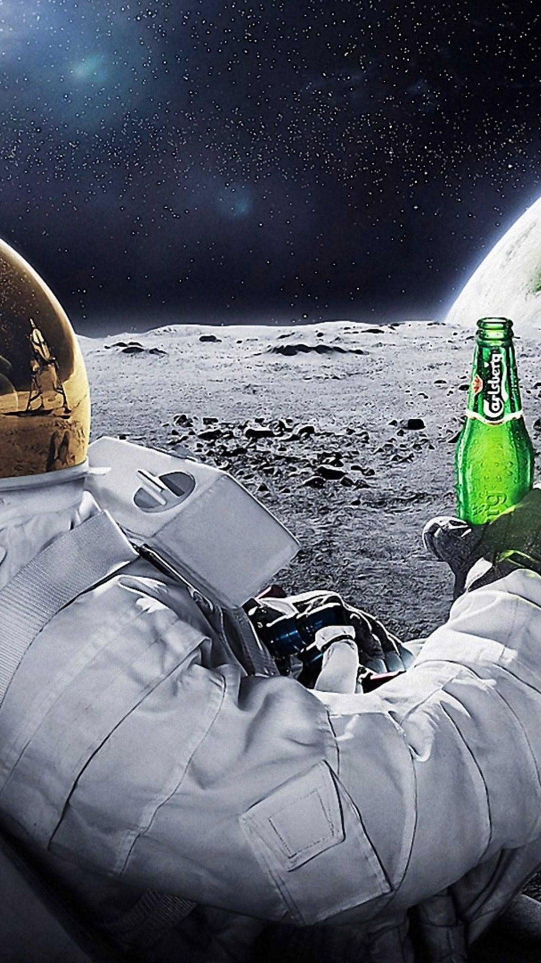 宇宙でビール | iPhone12,スマホ壁紙/待受画像ギャラリー