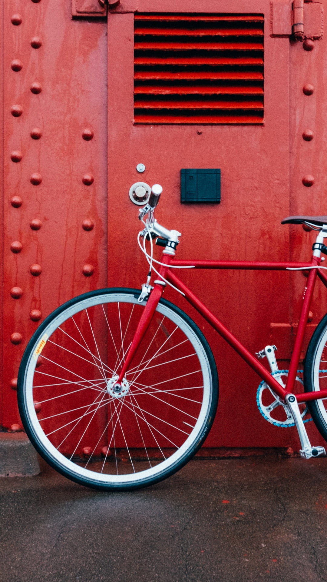 赤い自転車 Iphone11 スマホ壁紙 待受画像ギャラリー