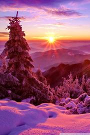 雪山の夕焼け