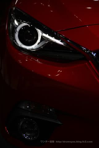 MAZDA アクセラ