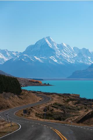 海沿いの道路