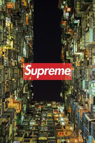 Supreme - Hong Kong