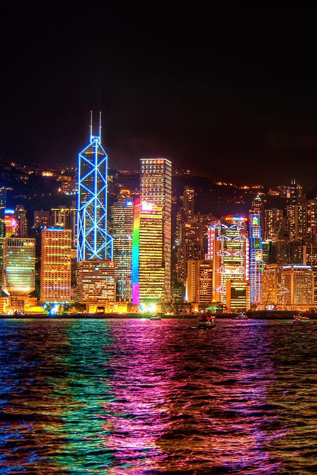 Iphone壁紙 虹色に輝く香港の夜景 Iphone壁紙ギャラリー