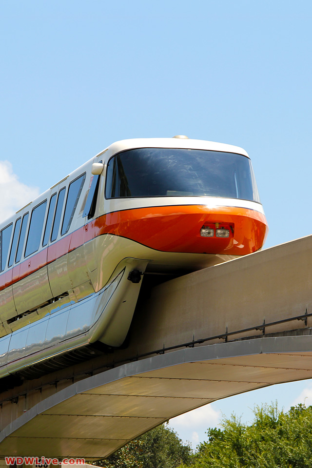 電車 風景の壁紙 Iphone壁紙ギャラリー