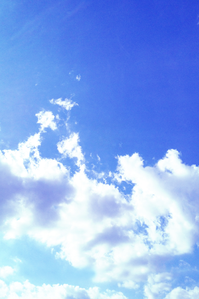 青空と白い雲 Iphone壁紙ギャラリー