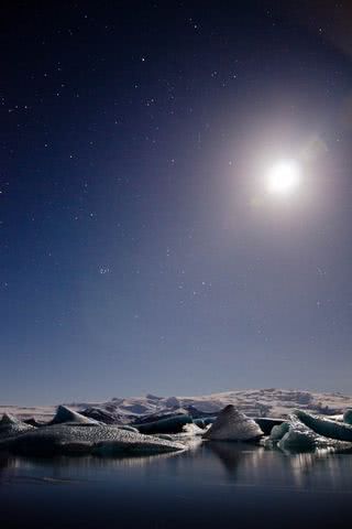 白夜のアイスランド