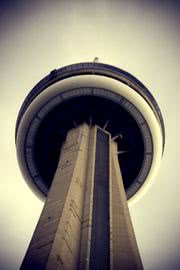 CN Tower | セピア写真