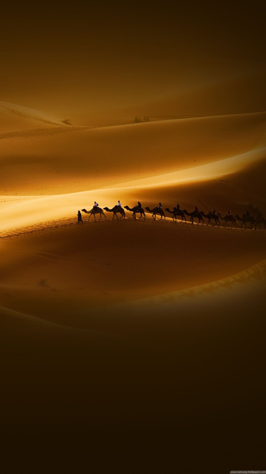 砂漠の旅 Iphone12 スマホ壁紙 待受画像ギャラリー
