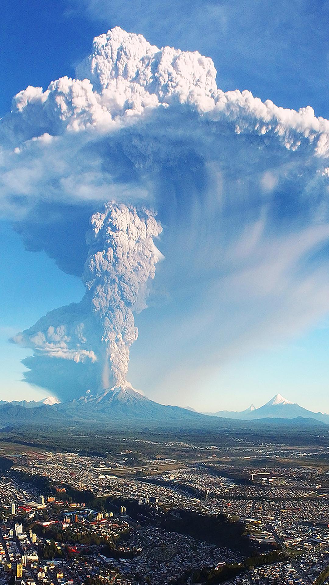 火山の爆発 Iphone12 スマホ壁紙 待受画像ギャラリー