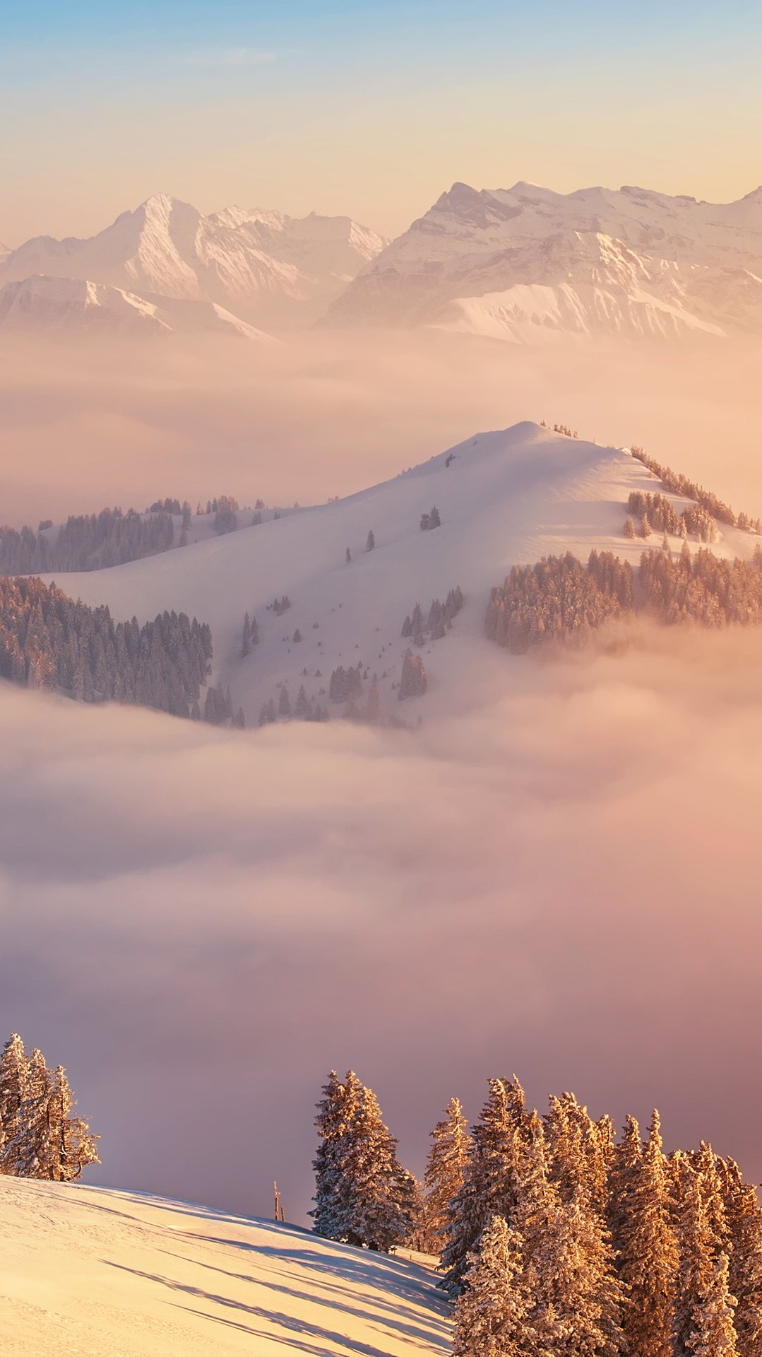 スイスの雪山 Iphone12 スマホ壁紙 待受画像ギャラリー