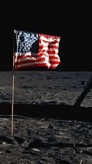 月面のアメリカ国旗