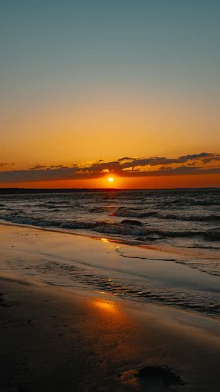 夕暮れのビーチ