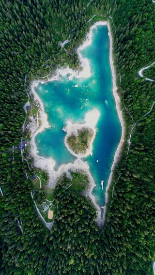 森の泉 | 航空写真