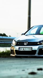 フォルクスワーゲン GOLF R