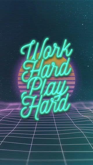 Work hard, play hard - よく働き，よく遊べ