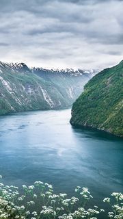 【世界の風景】ノルウェーの湖