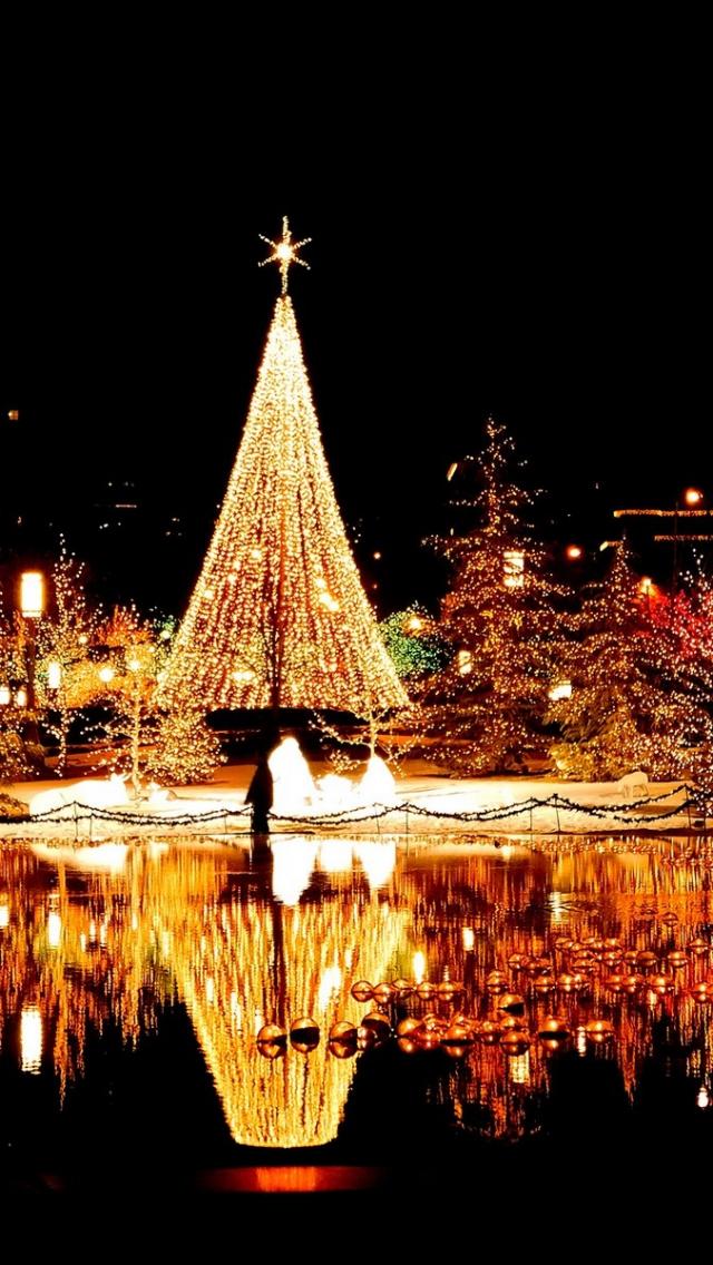 人気158位 クリスマス イルミネーション 夜景 風景の壁紙 スマホ壁紙 Iphone待受画像ギャラリー