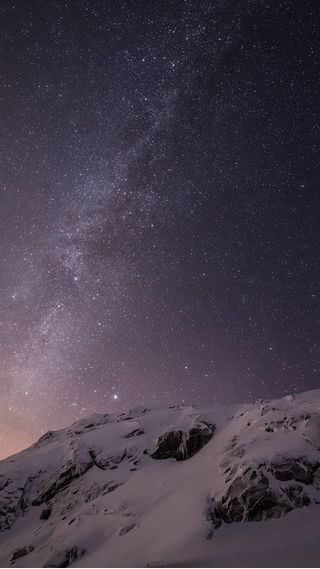 山の星空