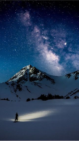 雪山の星空