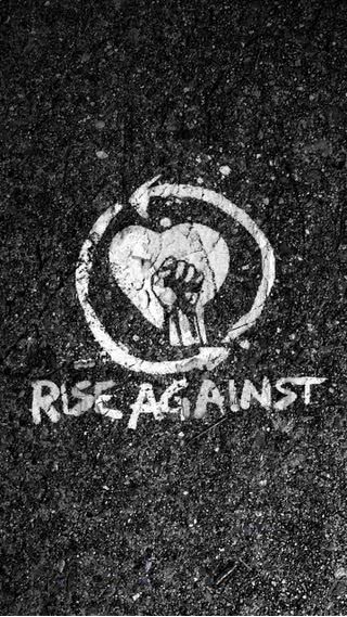 RISE AGAINST - ライズ・アゲインスト