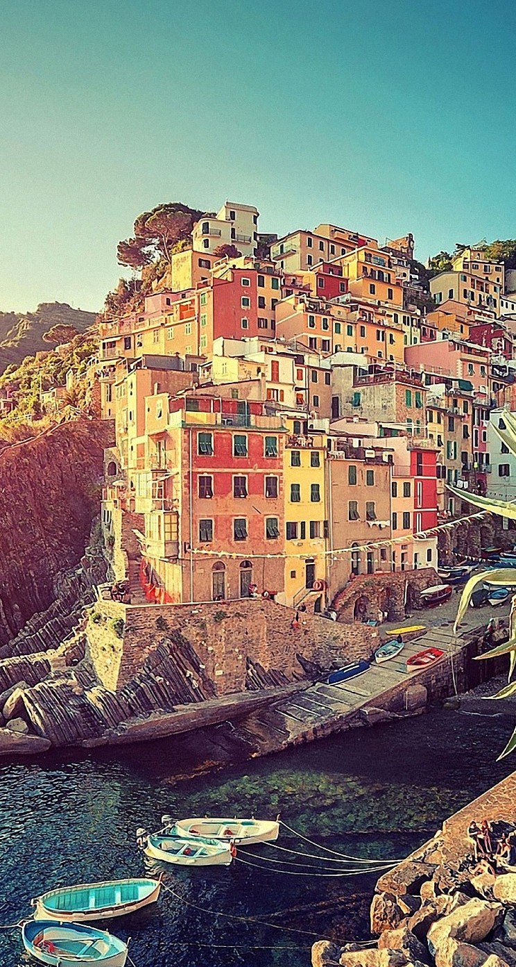 イタリア マナローラの美しい海辺の町 Iphone5s壁紙 待受画像ギャラリー
