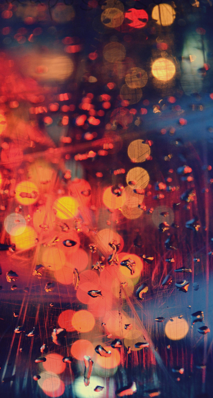 雨粒と夜の街の明かり Iphone5s壁紙 待受画像ギャラリー